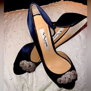 Nina Navy Blue Satin Peep Toe Open Sides Mid Heel Pump Crystal Jewel (New) 6